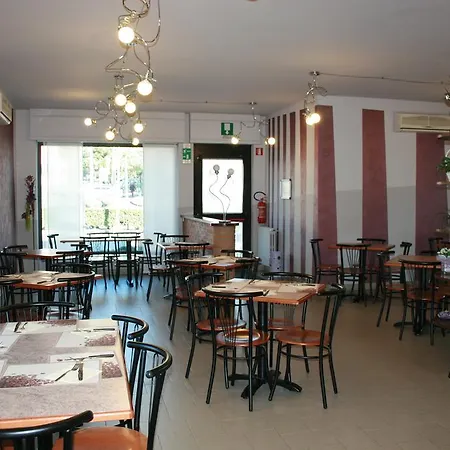 Hotel Park Evancon 3*