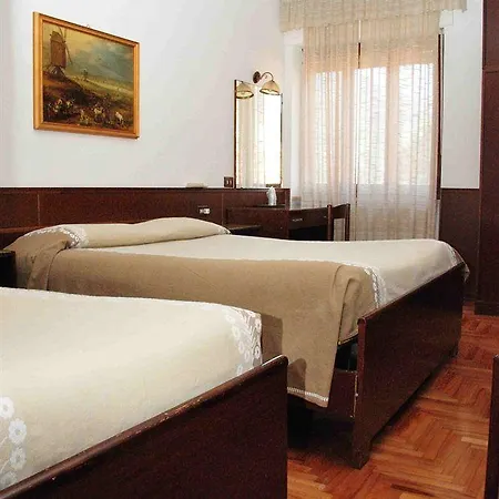 Hotel Park Evancon 3*